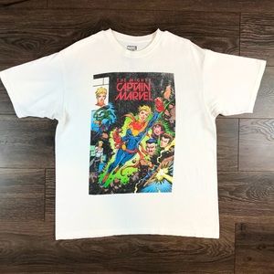 Marvel ‘The Mighty Captain Marvel’ Men’s Comic Superhero White Shirt Size Large